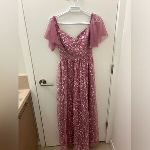 Embroidery A line prom dress pink tulle NWOT Size 4